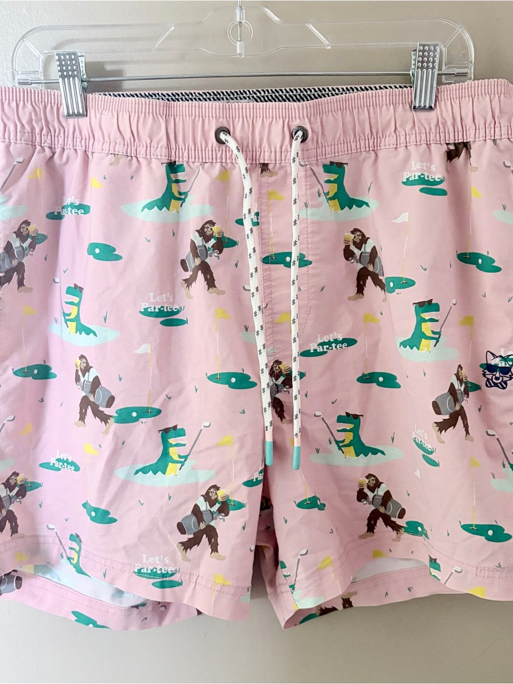 Party Pants Mens Golf Swim Trunks Pink Lets Par-Tee Bigfoot Gator Print